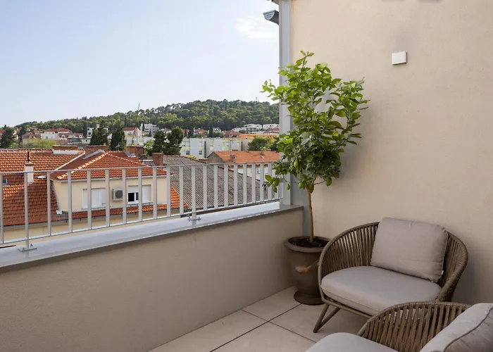 Rooftop Jacuzzi & View شقة