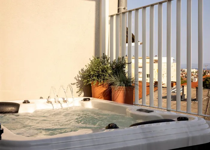 شقة Rooftop Jacuzzi & View *